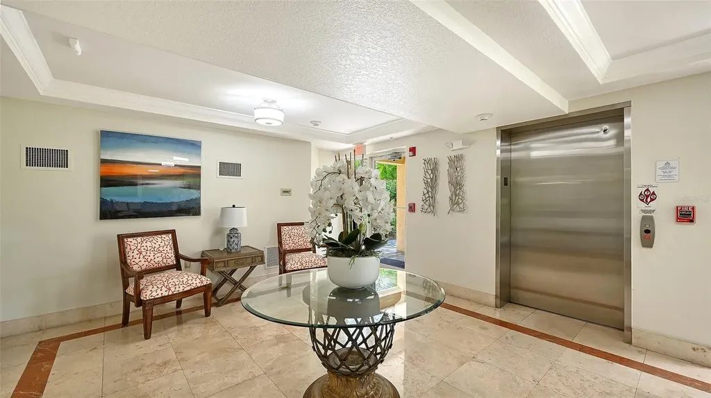 5222 Manorwood Drive Sarasota FL 34235