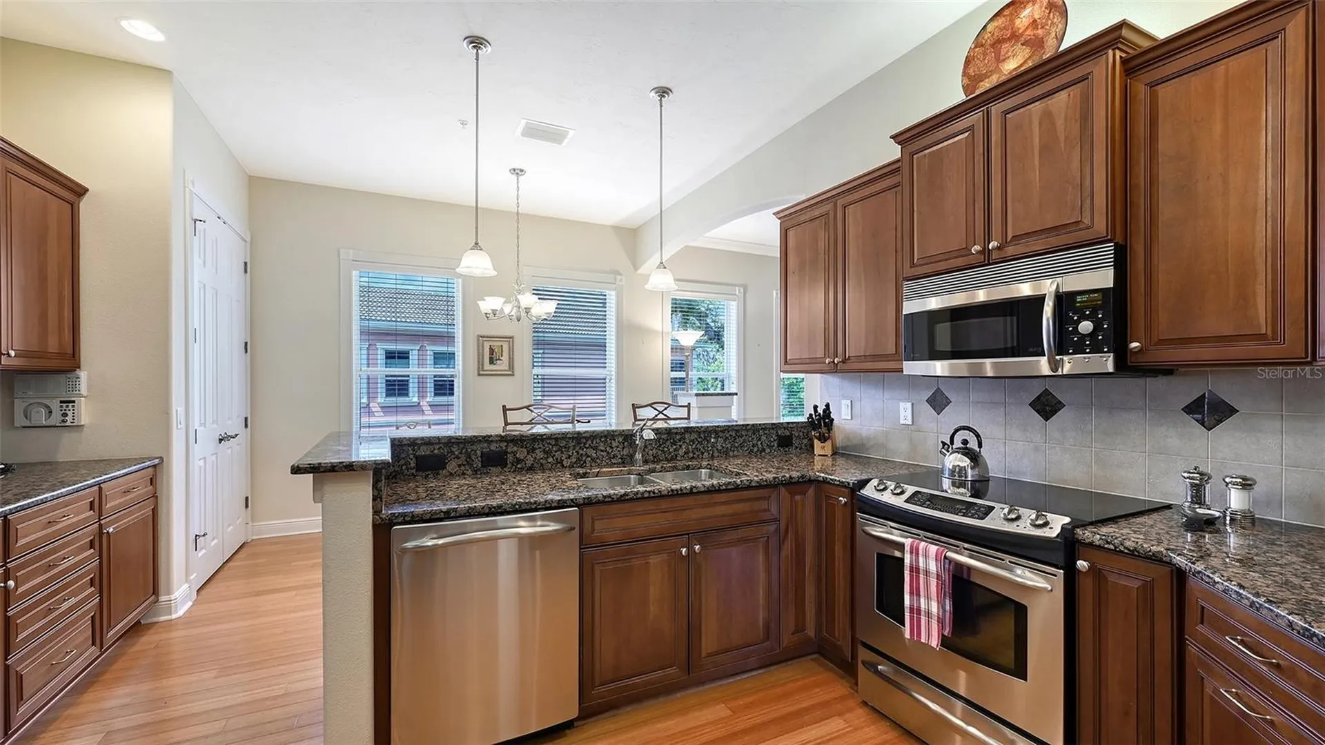 5222 Manorwood Drive Sarasota FL 34235
