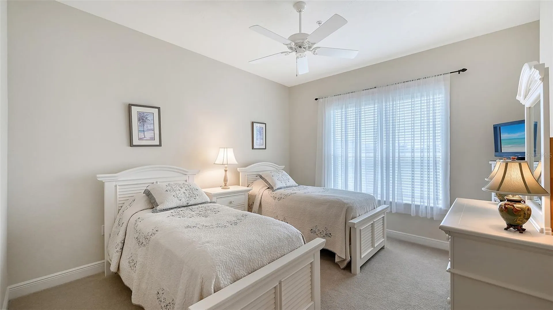 5222 Manorwood Drive Sarasota FL 34235