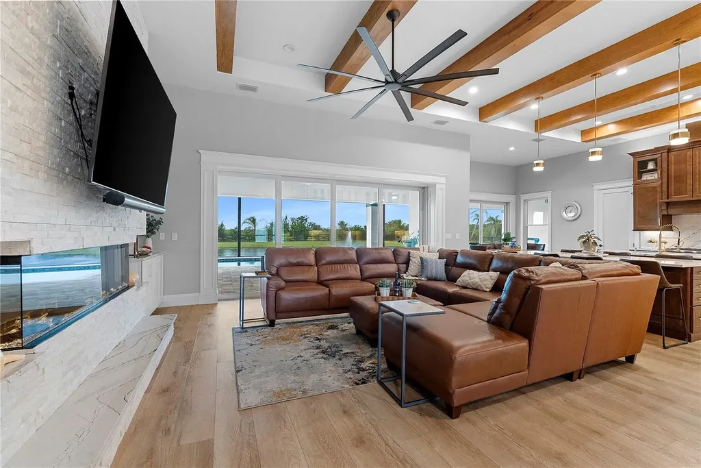 2240 Canal Street Oviedo FL 32765