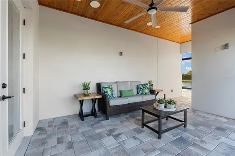2240 Canal Street Oviedo FL 32765