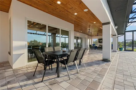 2240 Canal Street Oviedo FL 32765