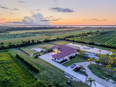 2240 Canal Street Oviedo FL 32765
