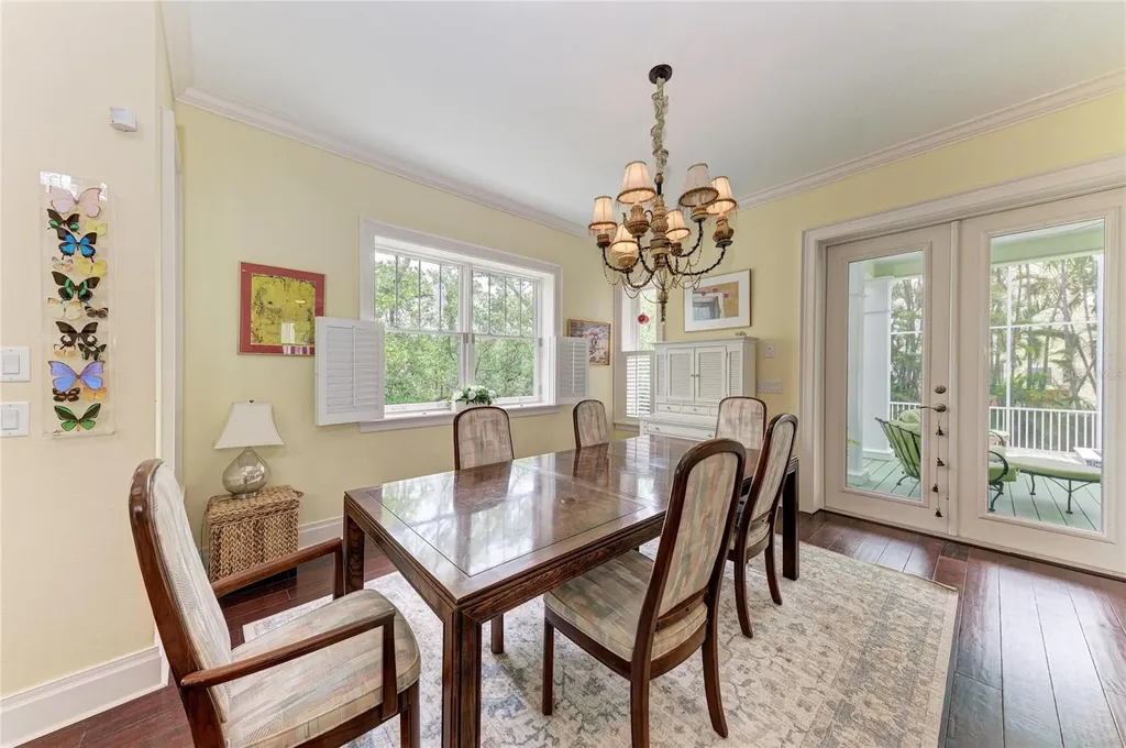 793 Jungle Queen Way Longboat Key FL 34228