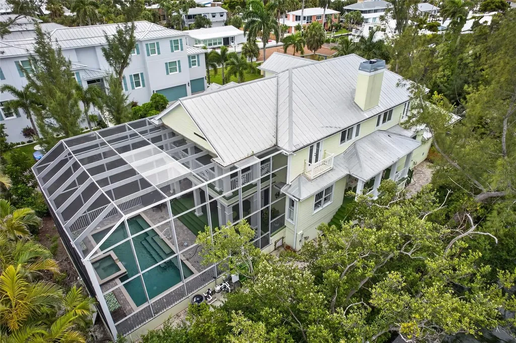 793 Jungle Queen Way Longboat Key FL 34228