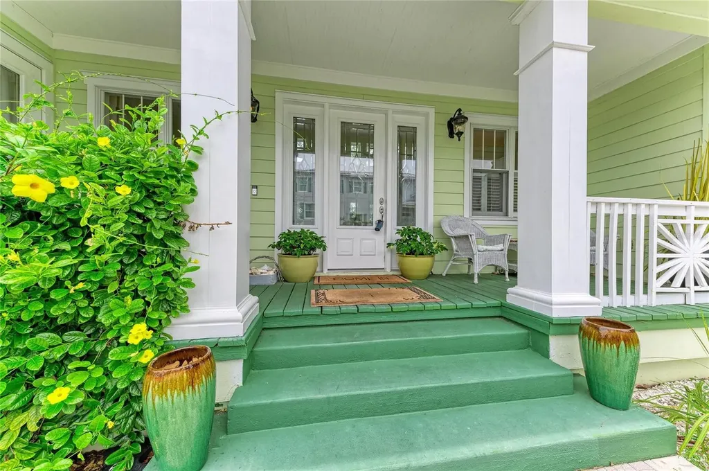 793 Jungle Queen Way Longboat Key FL 34228