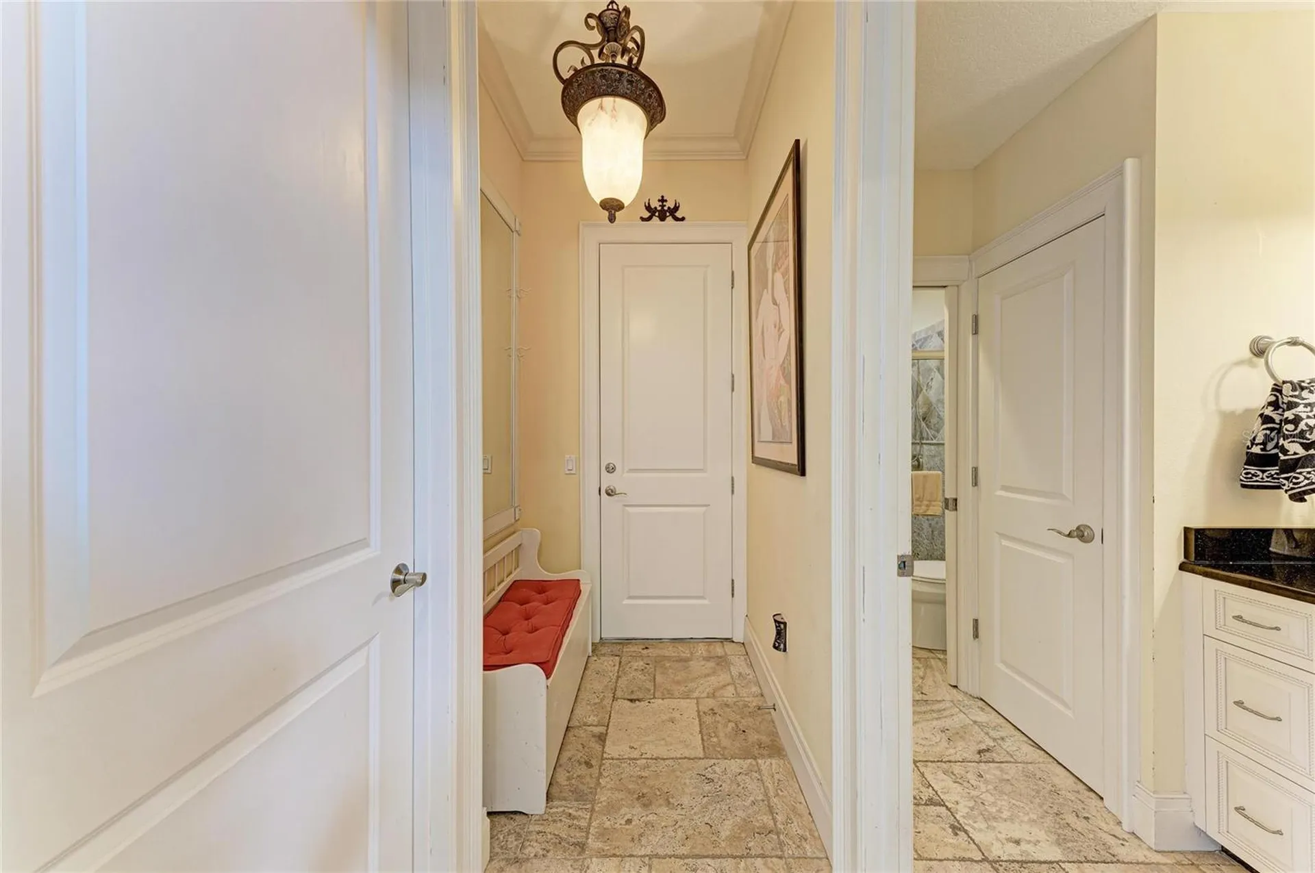 793 Jungle Queen Way Longboat Key FL 34228