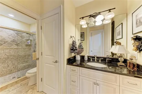 793 Jungle Queen Way Longboat Key FL 34228