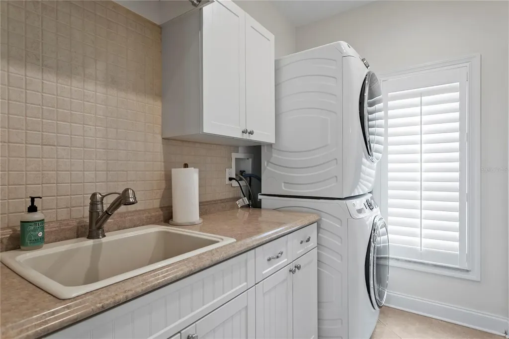 6123 Savoy Circle Lutz FL 33558