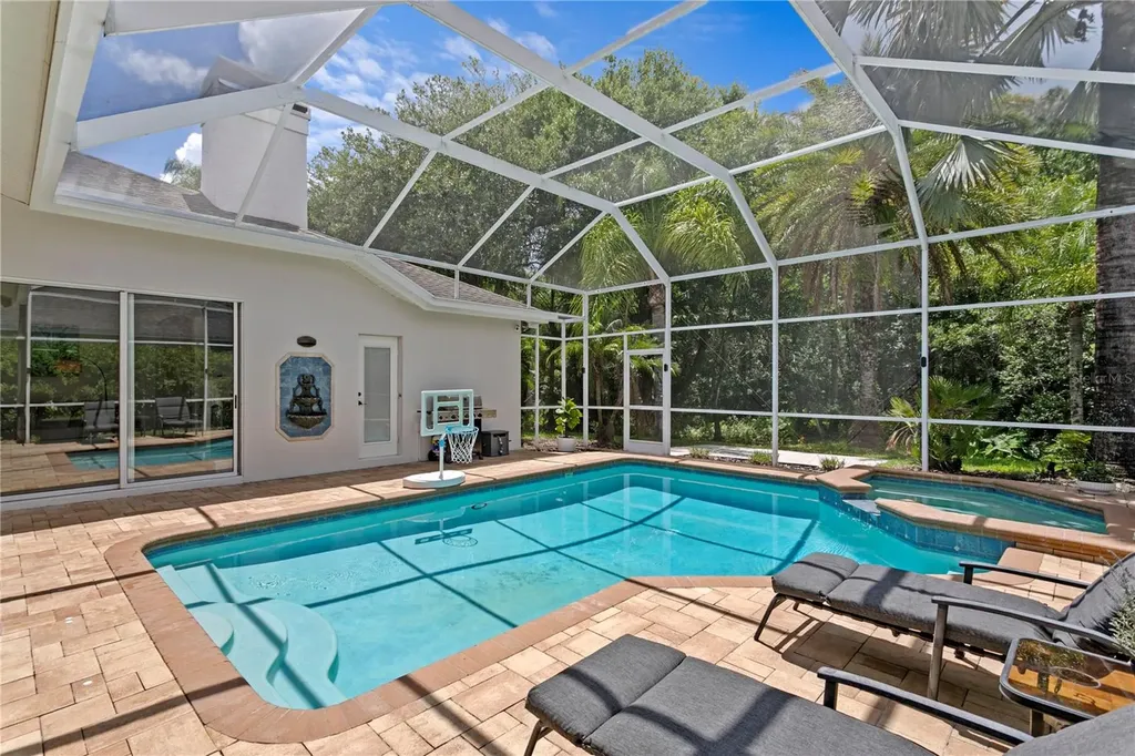 6123 Savoy Circle Lutz FL 33558