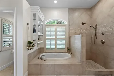 6123 Savoy Circle Lutz FL 33558