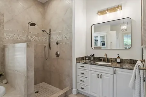 6123 Savoy Circle Lutz FL 33558