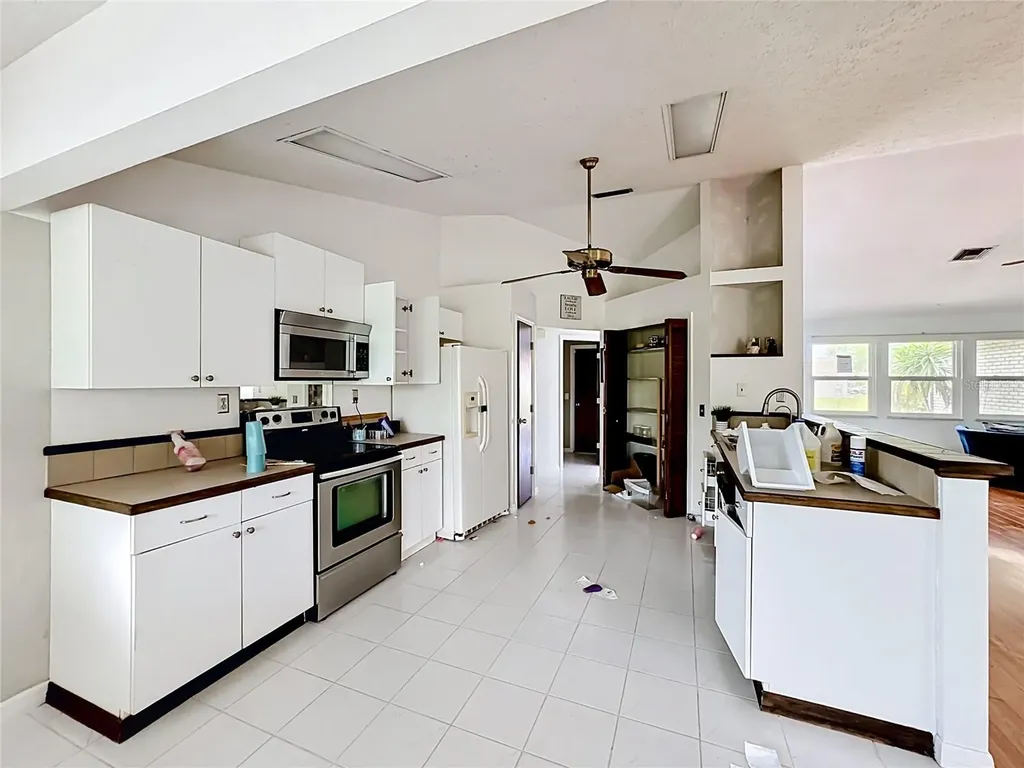 1654 SE Fallon Drive Port St Lucie FL 34983