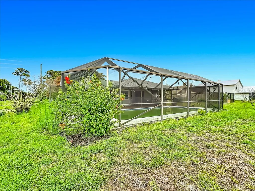 1654 SE Fallon Drive Port St Lucie FL 34983