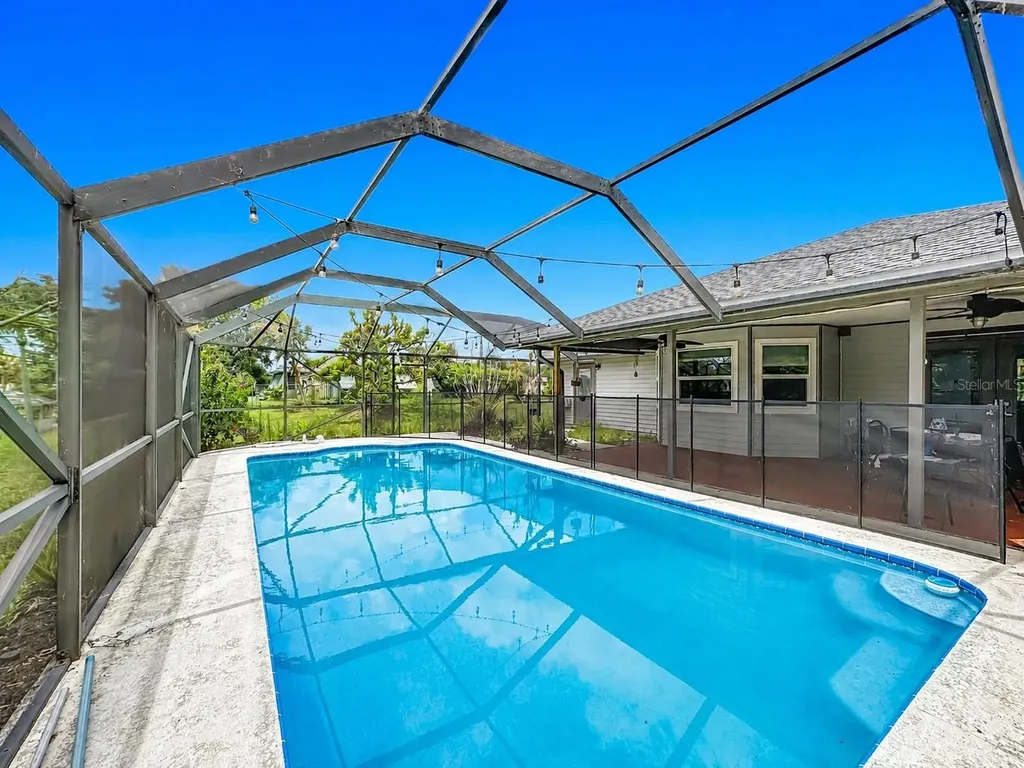 1654 SE Fallon Drive Port St Lucie FL 34983