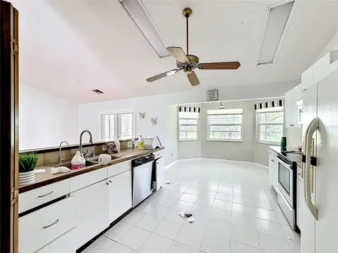 1654 SE Fallon Drive Port St Lucie FL 34983