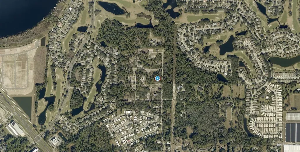 21-19-27-0100-000-20800 Sunrise Boulevard Mount Dora FL 32757