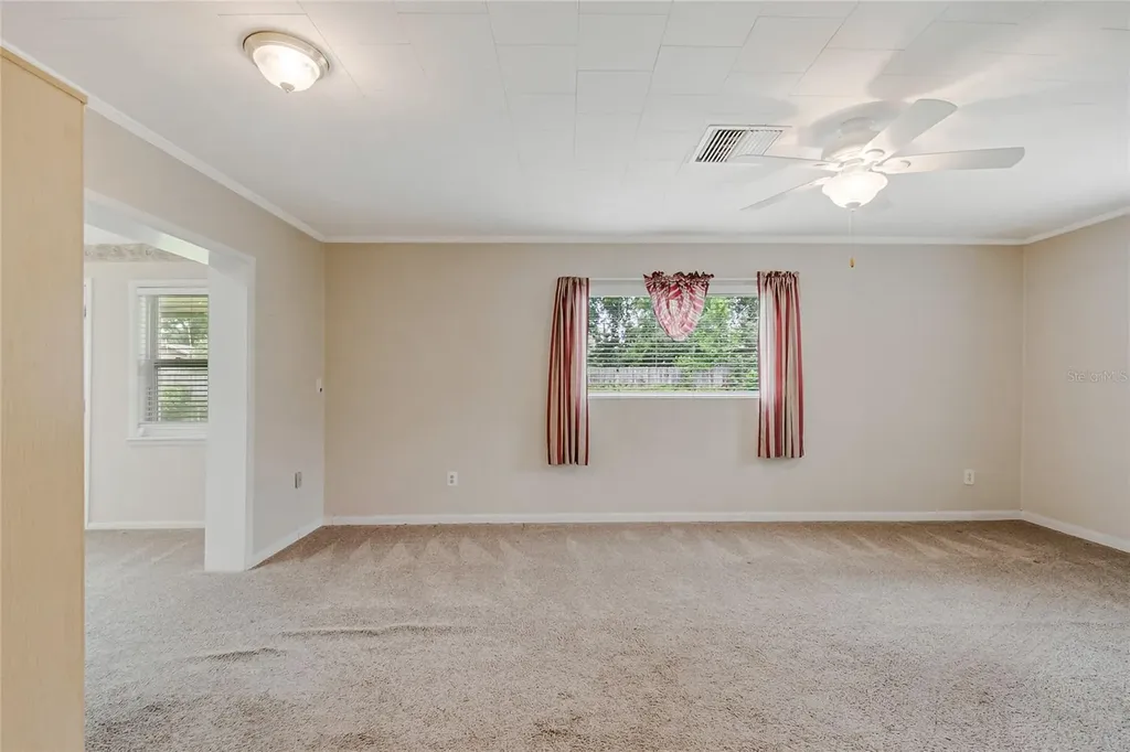 627 Vandenberg Street Altamonte Springs FL 32701