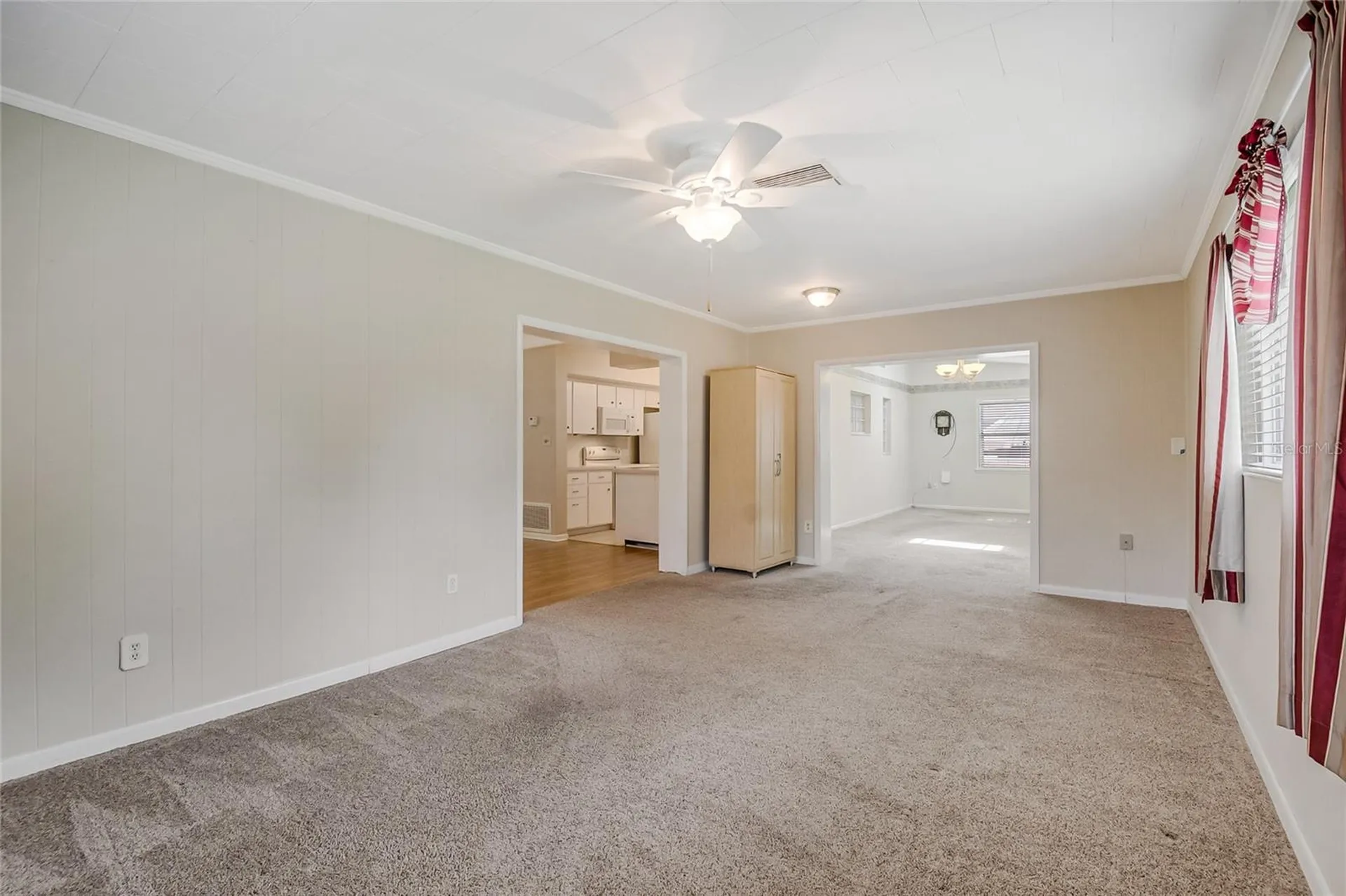 627 Vandenberg Street Altamonte Springs FL 32701