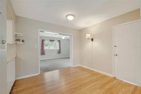 627 Vandenberg Street Altamonte Springs FL 32701