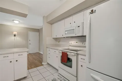 627 Vandenberg Street Altamonte Springs FL 32701