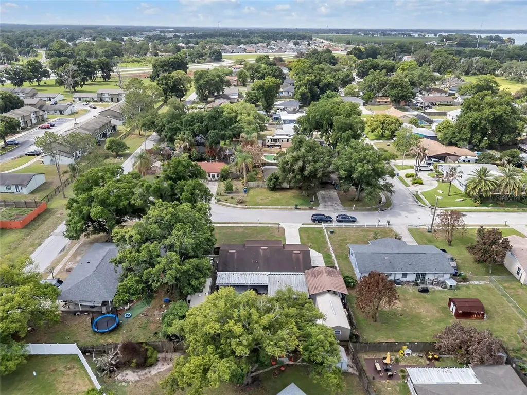2107 High Point Ave SW Winter Haven FL 33880