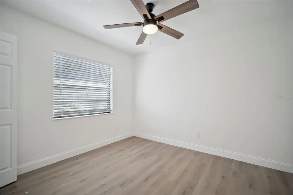 1218 Lornewood Drive Valrico FL 33596