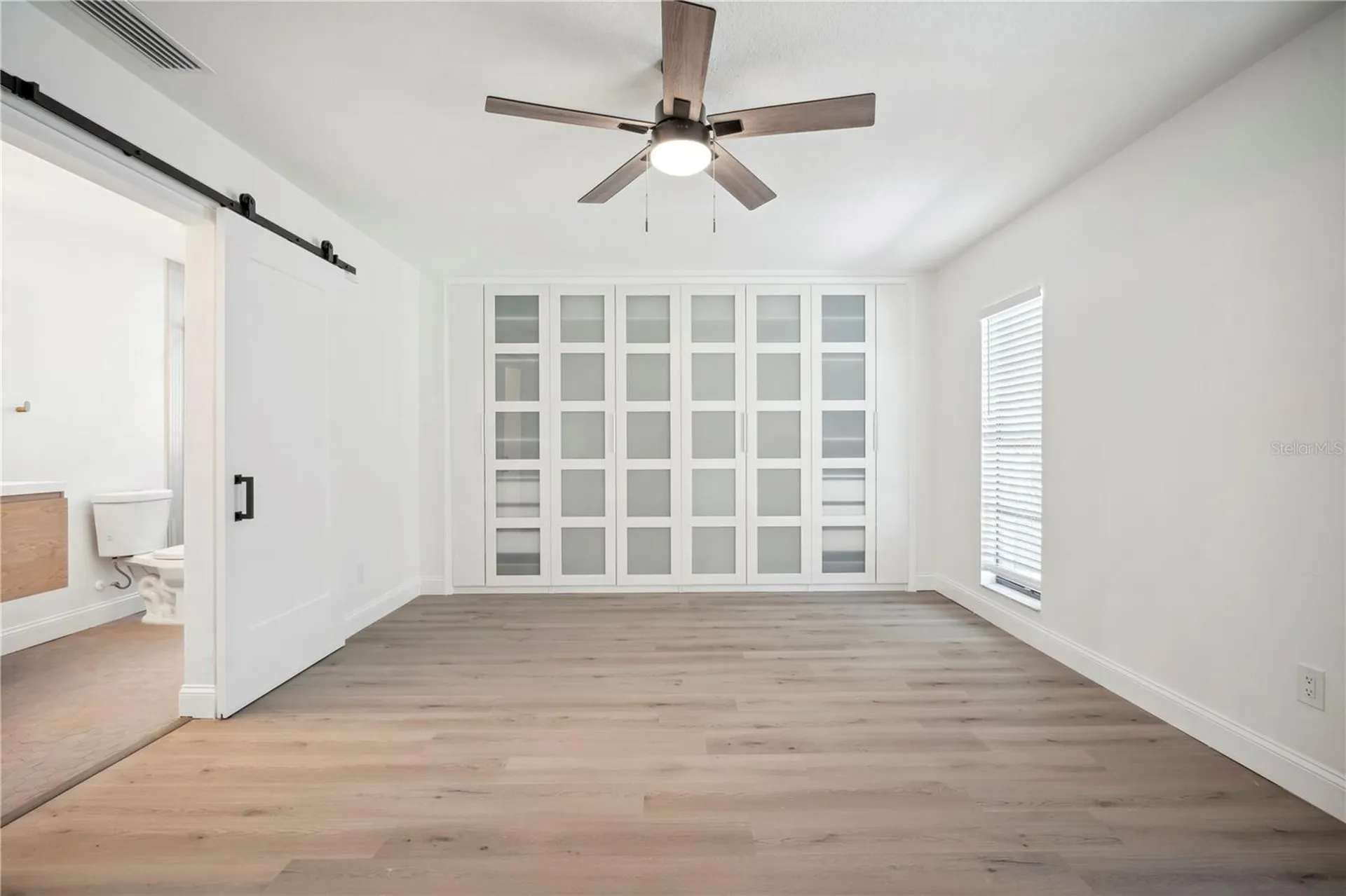 1218 Lornewood Drive Valrico FL 33596