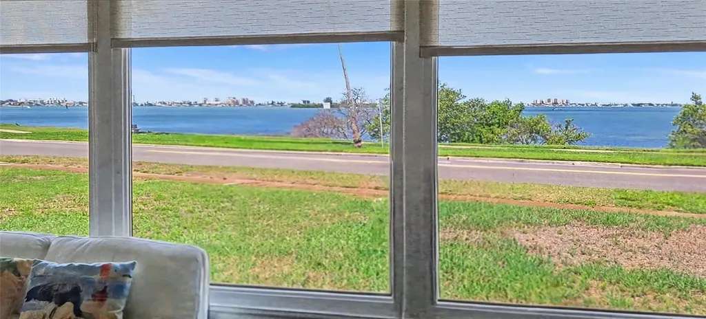 1963 Edgewater Drive Clearwater FL 33755