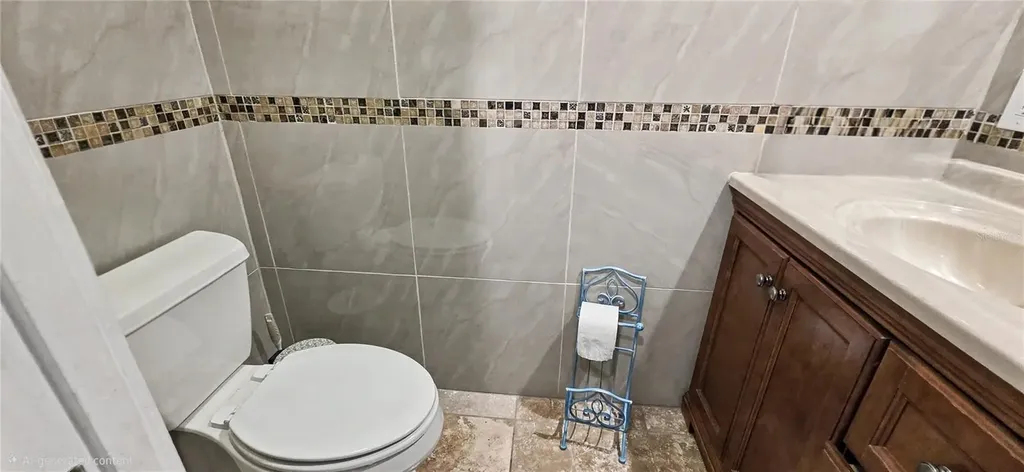 1963 Edgewater Drive Clearwater FL 33755