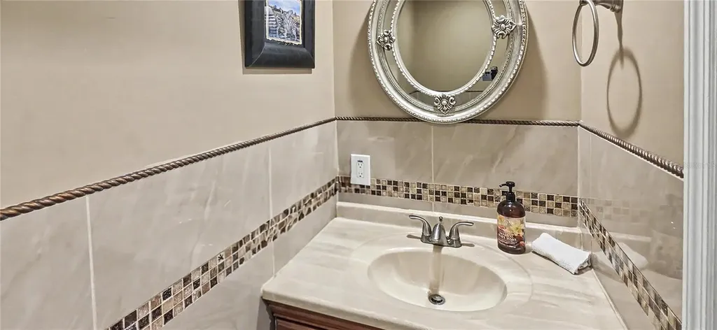 1963 Edgewater Drive Clearwater FL 33755