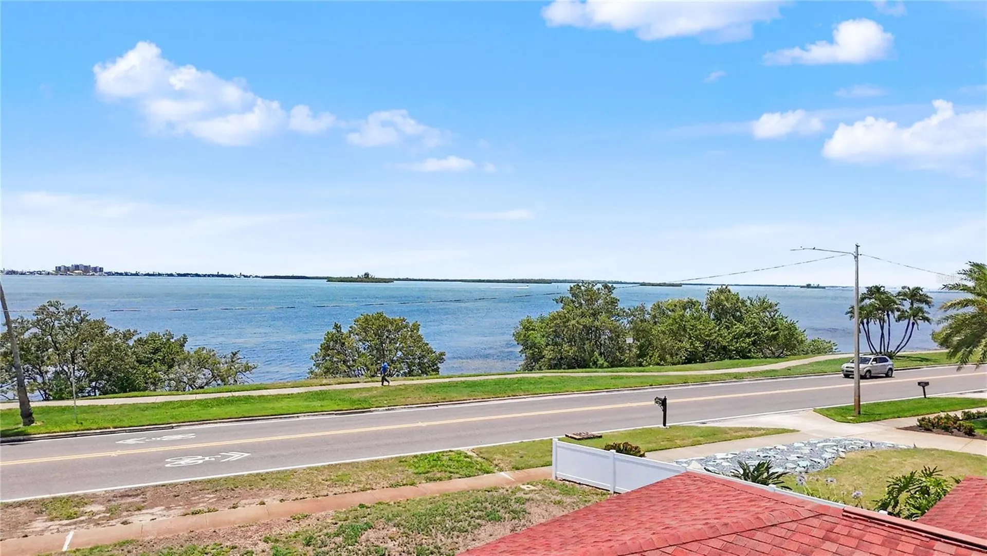 1963 Edgewater Drive Clearwater FL 33755