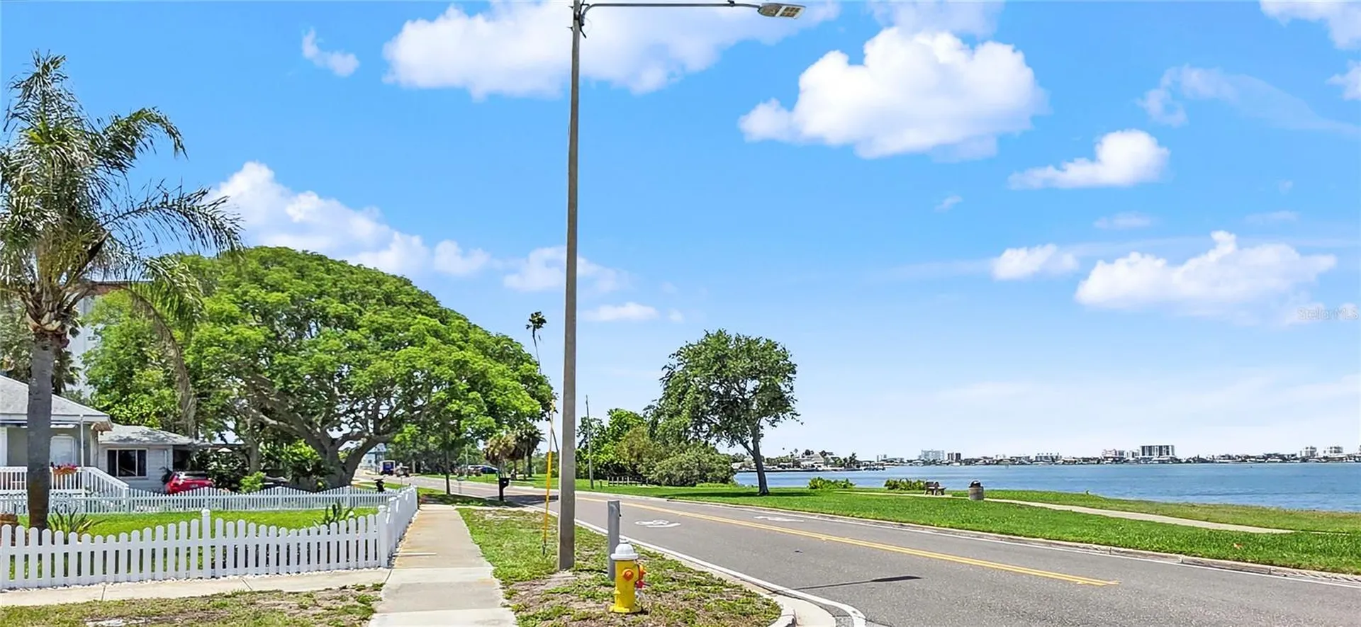 1963 Edgewater Drive Clearwater FL 33755