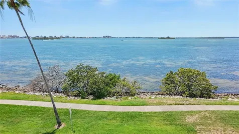 1963 Edgewater Drive Clearwater FL 33755