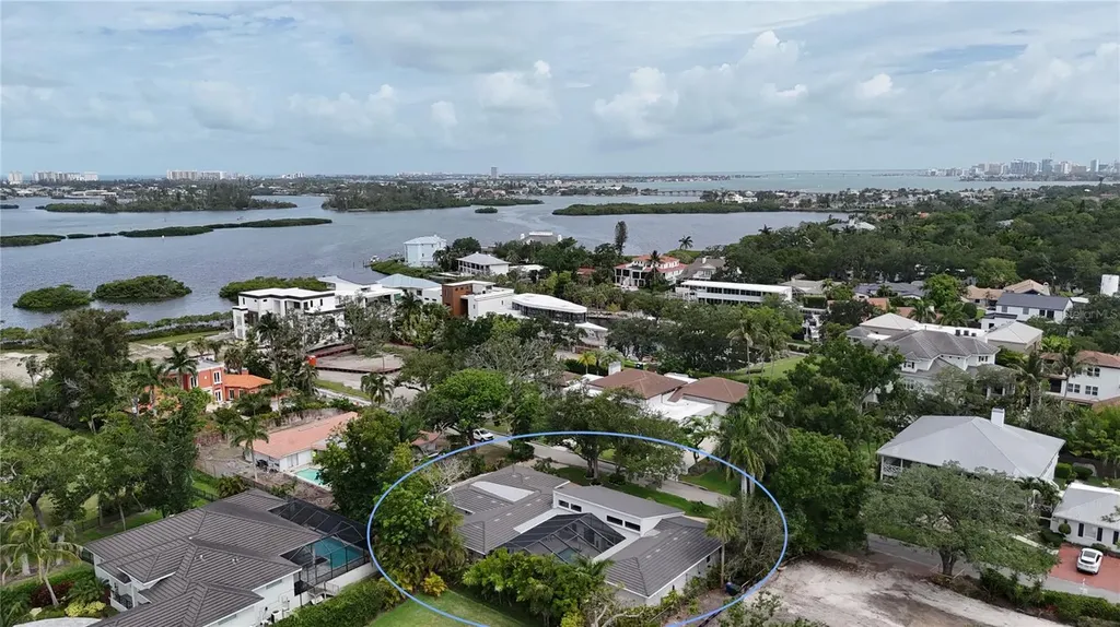 1428 Pine Bay Drive Sarasota FL 34231