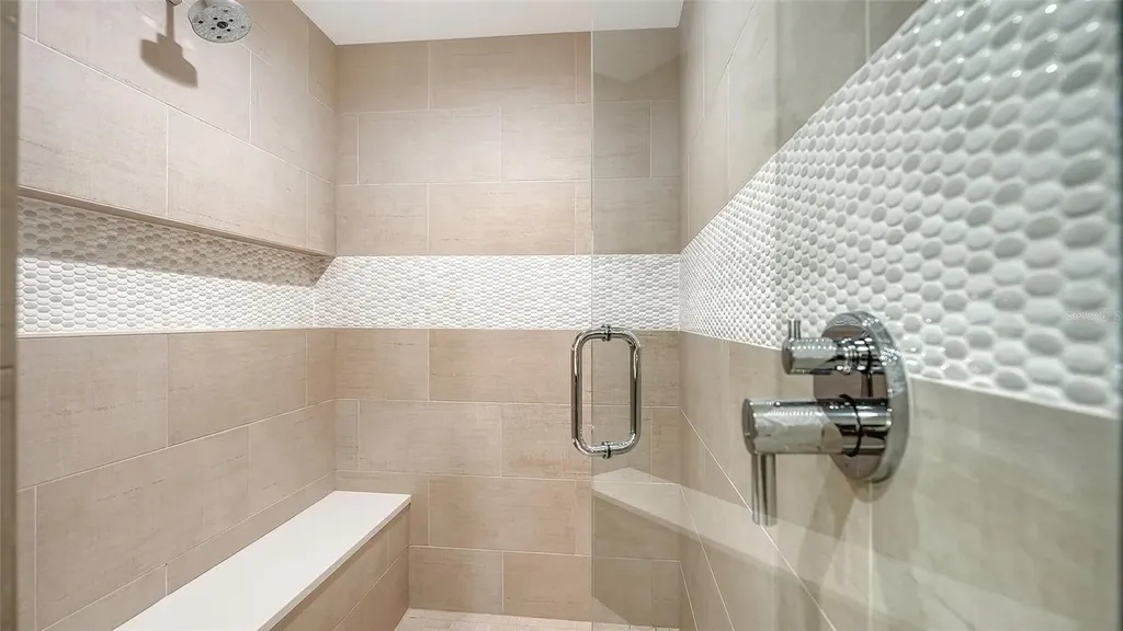 1428 Pine Bay Drive Sarasota FL 34231