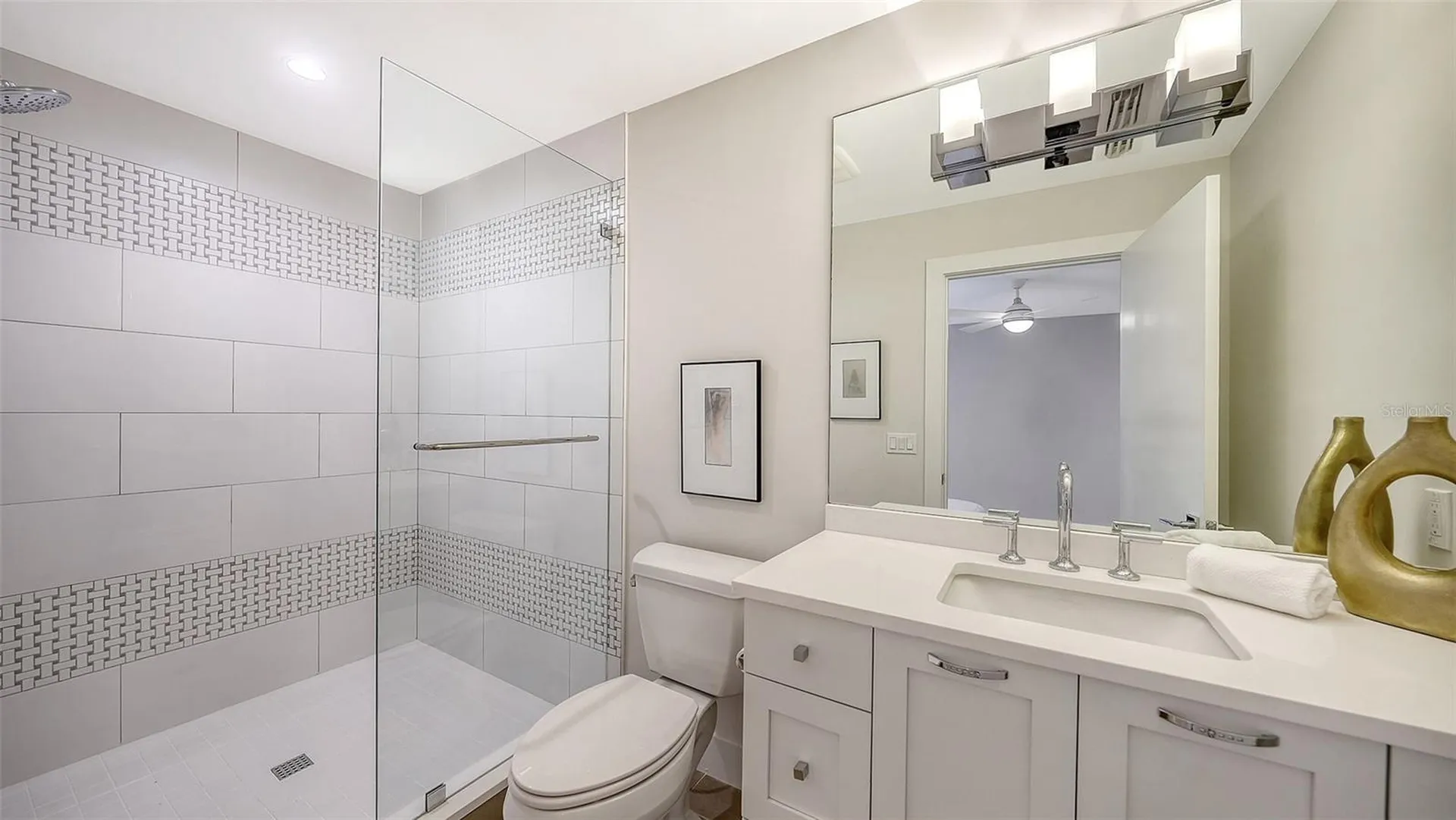 1428 Pine Bay Drive Sarasota FL 34231