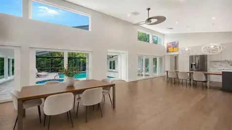 1428 Pine Bay Drive Sarasota FL 34231