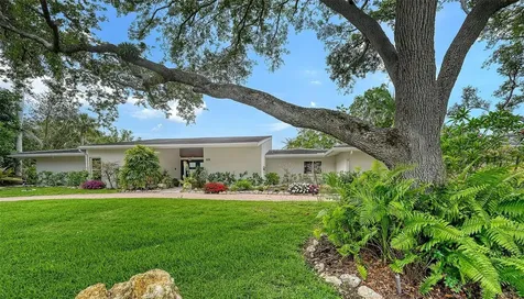 1428 Pine Bay Drive Sarasota FL 34231