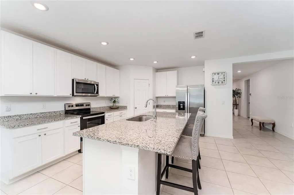 573 Vista Villages Boulevard Davenport FL 33896