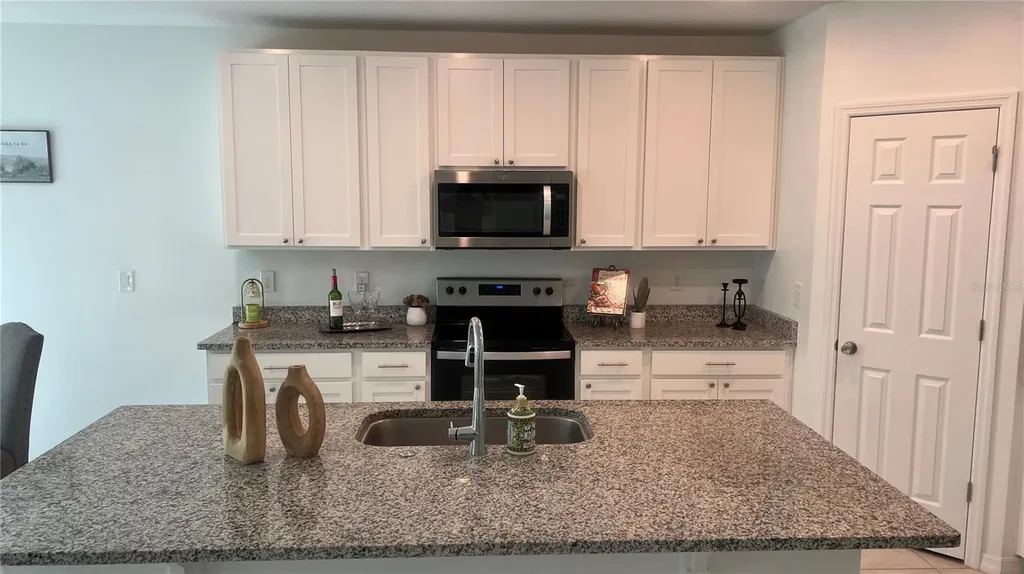 573 Vista Villages Boulevard Davenport FL 33896