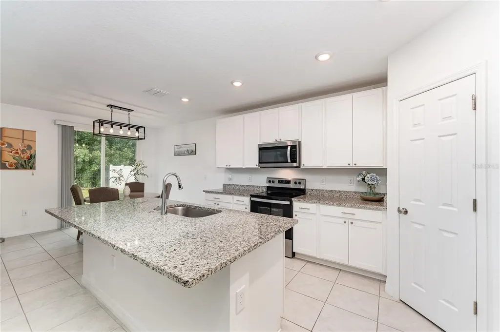 573 Vista Villages Boulevard Davenport FL 33896