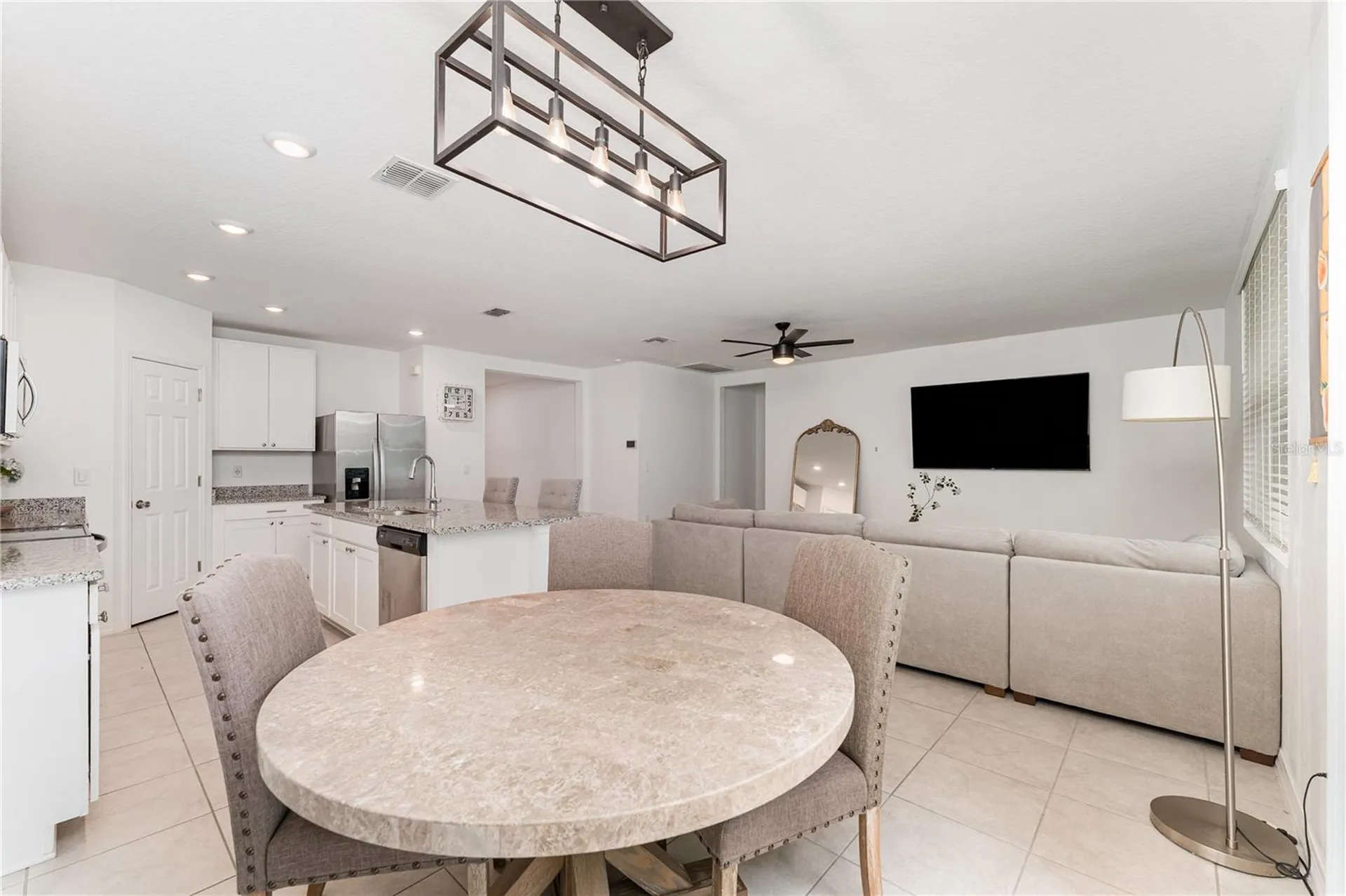 573 Vista Villages Boulevard Davenport FL 33896