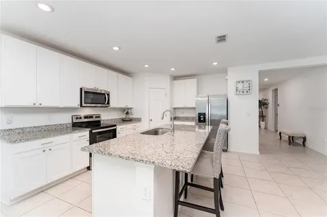 573 Vista Villages Boulevard Davenport FL 33896