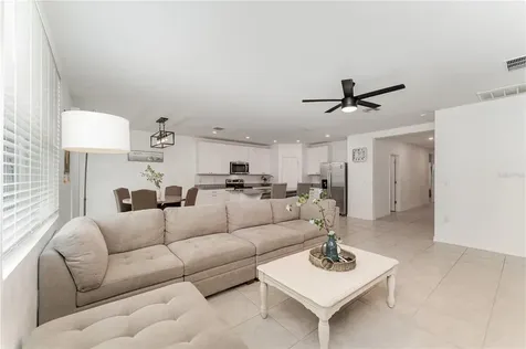 573 Vista Villages Boulevard Davenport FL 33896