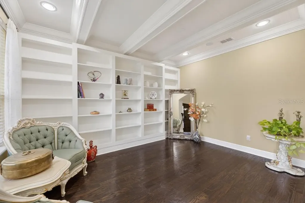 1823 Bella Casa Court Tampa FL 33618