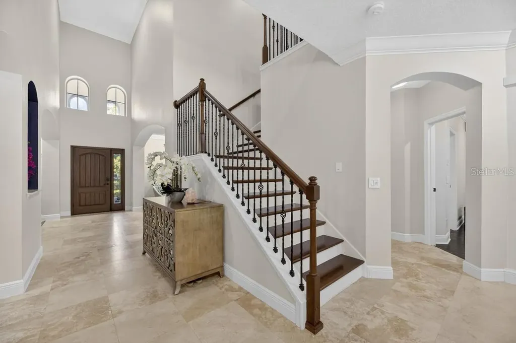 1823 Bella Casa Court Tampa FL 33618