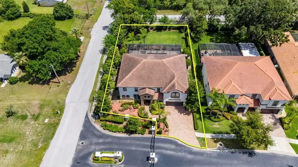 1823 Bella Casa Court Tampa FL 33618