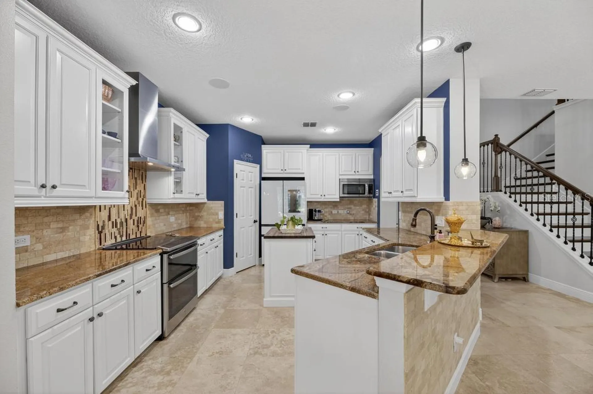 1823 Bella Casa Court Tampa FL 33618