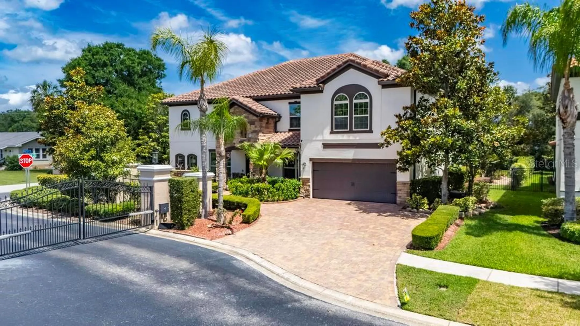 1823 Bella Casa Court Tampa FL 33618